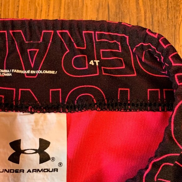 Under Armour Crop Leggings Girls 4T 4 Bold Black Neon Pink Logo Print Legging - Picture 4 of 4